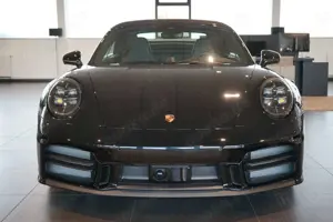 Porsche 992 .2 Carrera 4S Cabrio | SportDesign | 18-Wege Bild 5