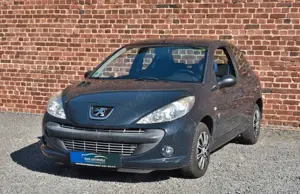 Peugeot 206 + 1.1 KLIMA SPORTSITZE  NEU TÜV*S.HEFT