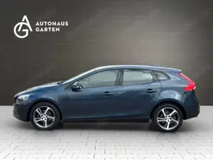Volvo V40 2.0D Kinetic SHZ PDC Kamera Navi 2.Hand Bild 2