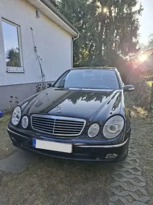 Mercedes-Benz E 270 Advantgarde Bild 2