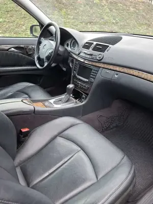 Mercedes-Benz E 270 Advantgarde Bild 4