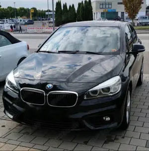 BMW 218 218d Active Tourer Aut. -PANORAMADACH-
