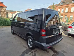 Volkswagen T5 Caravelle Trendline " TÜV / AU neu " Bild 2