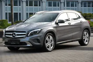 Mercedes-Benz GLA 180 Urban | KAMERA| BI-XENON| ILS| NAVI| PDC