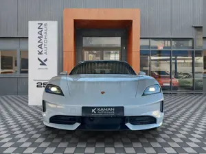 Porsche Taycan Perform. Sport Design · 21"Alu · MY2025 Bild 2