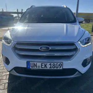 Ford Kuga 1.5 EcoBoost 2x4 Titanium