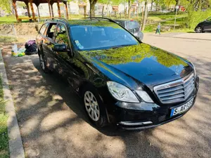 Mercedes-Benz E 220 E 220 T CDI / Neue Steuerkette / Apple Carplay
