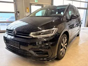 Volkswagen Touran 1,5TSI DSG R-Line Black Style Pano AHK IQ