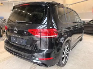Volkswagen Touran 1,5TSI DSG R-Line Black Style Pano AHK IQ Bild 5