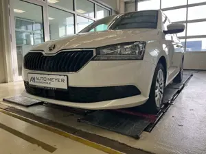 Skoda Fabia Combi Amb 1.0 TSI High-Light Assistant Navi