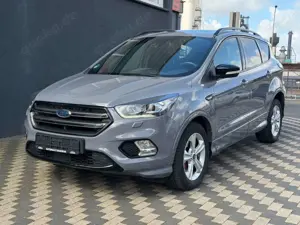Ford Kuga ST-Line Navi Alcantara KeylessGO Pano AWD