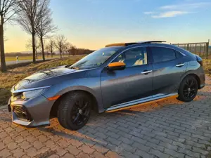 Honda Civic 1.5 i-VTEC Turbo CVT Prestige