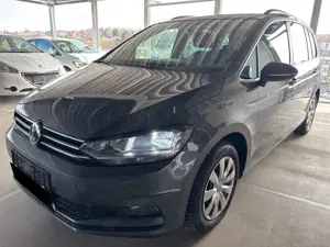Volkswagen Touran TSI DSG 7Sitzer 8FACH ACC KAMERA CARPLAY