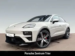 Porsche Macan Turbo Head-Up Surround-View 22-Zoll BOSE