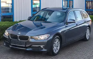 BMW 320 320d xDrive Tour. AUTOM*LEDER*NAVI*XENON*PANO*PDC*