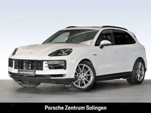Porsche Cayenne E-Hybrid kreide AHK PANO LUFT Bose Surround