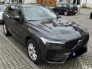 Volvo XC60 XC60 B4 B GeartronicRDesign Bild 5