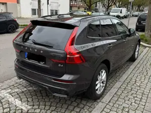 Volvo XC60 XC60 B4 B GeartronicRDesign Bild 2
