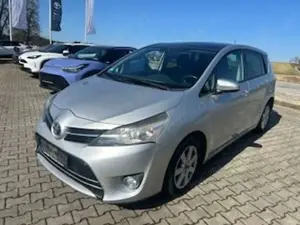 Toyota Verso Diesel 1.6 D-4D 5-Sitzer Comfort Panorama., 8x ALU