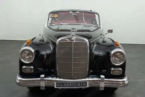 Mercedes-Benz 300 d Cabriolet (Adenauer) Bild 3