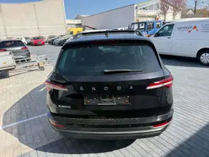 Skoda Karoq Ambition*VIRTUAL*NAVI*AHK*PANO*LED*TRITTBR Bild 5