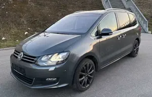 Volkswagen Sharan Life BMT 2.0 TDi DSG S-Tür Navi 7Sitz Xen