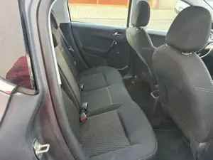 Peugeot 208 Bild 4