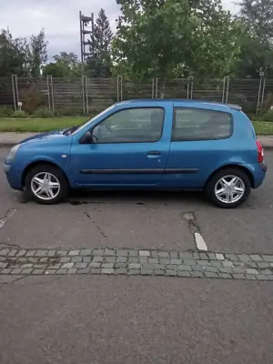 Renault Clio Bild 3