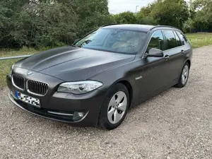 BMW 530 5er Touring Diesel 530d xDrive Touring Aut.