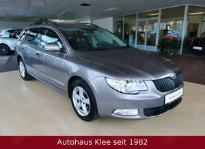 Skoda Superb Combi 2.0 TDI *AHK*Tüv neu*1.Hd*