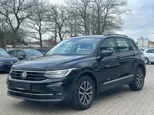 Volkswagen Tiguan 2.0 TDI Life °Navi°AHK°R-Kamera°