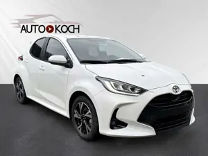 Toyota Yaris Hybrid Teamplayer LED Apple CarPlay Android Auto K
