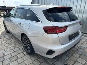 Kia Ceed SW / cee'd SW Sportswagon Edition 30 Jahre 1.5 T-GDI 140 PS N... - image 4