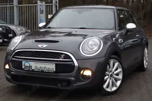 MINI Cooper SD Chili Wired*PDC*Navi*Leder*SHZ* Euro 6