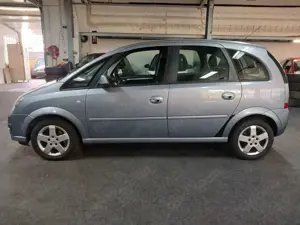 Opel Meriva Innovation "110 Jahre" HU 5/27 AHK SHZ KL