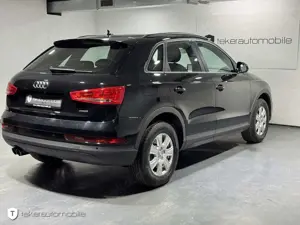 Audi Q3 2.0 TFSI quattro *Xenon*Navi*Automatik* Bild 3