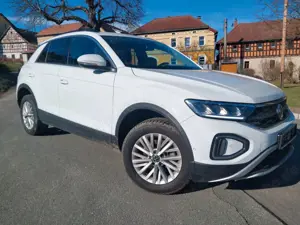 Volkswagen T-Roc Life LED Navi SHZ