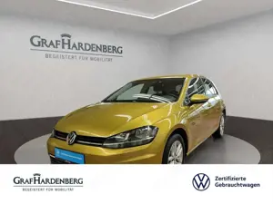 Volkswagen Golf Comfortline 1.6 TDI Navi