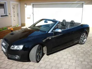 Audi A5 A5 Cabrio Cabrio 2.0 TFSI quattro S tronic Bild 4