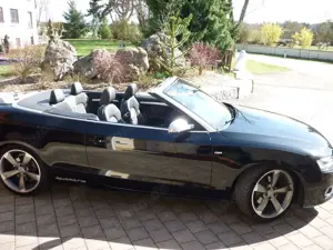 Audi A5 A5 Cabrio Cabrio 2.0 TFSI quattro S tronic Bild 2