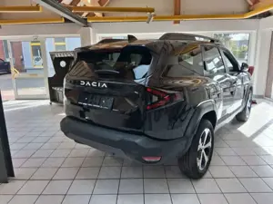 Dacia Bigster TCe 140 Journey Bild 3