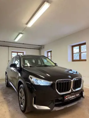 BMW X1 sDrive18d*Navi*LED*Ambientb.*Alu*R-Kam* Bild 4
