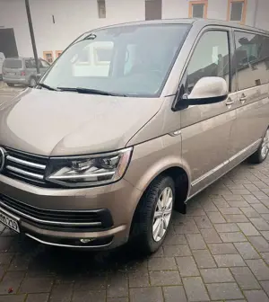 Volkswagen T6 Multivan Multivan DSG Kurz Highline