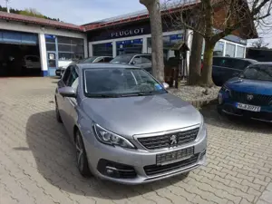 Peugeot 308 Allure/Klima/PDC v+h/Kamera h/AHK abnehmbar