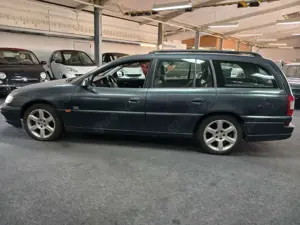 Opel Omega 2.2 DTI 16V Edition HU NEU 4/2028