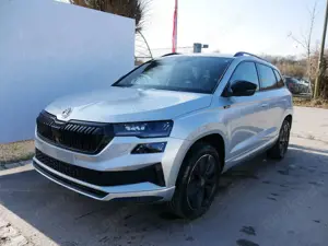 Skoda Karoq Sportline 2.0 TDI 4x4 DSG*AHK-SCHWENKBAR*ACC*PD...