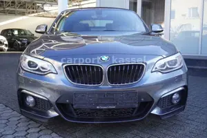 BMW 218 i M Sportpaket Navi/Xenon/Harman Kardon Bild 2