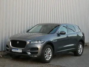 Jaguar F-Pace F-PACE Portfolio AWD-Motor Überholt