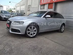 Audi A4 Avant 2,0i  Automatik