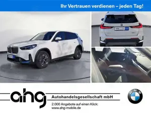 BMW iX1 eDrive20 Panorama Glasdach Komfortzugang Ada